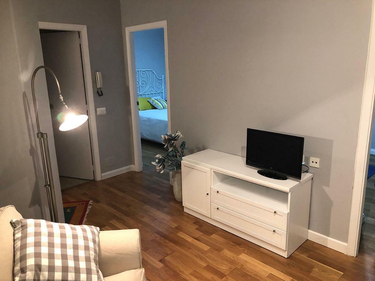 Апартаменты Apartamento Lula Сантьяго-де-Компостела Экстерьер фото
